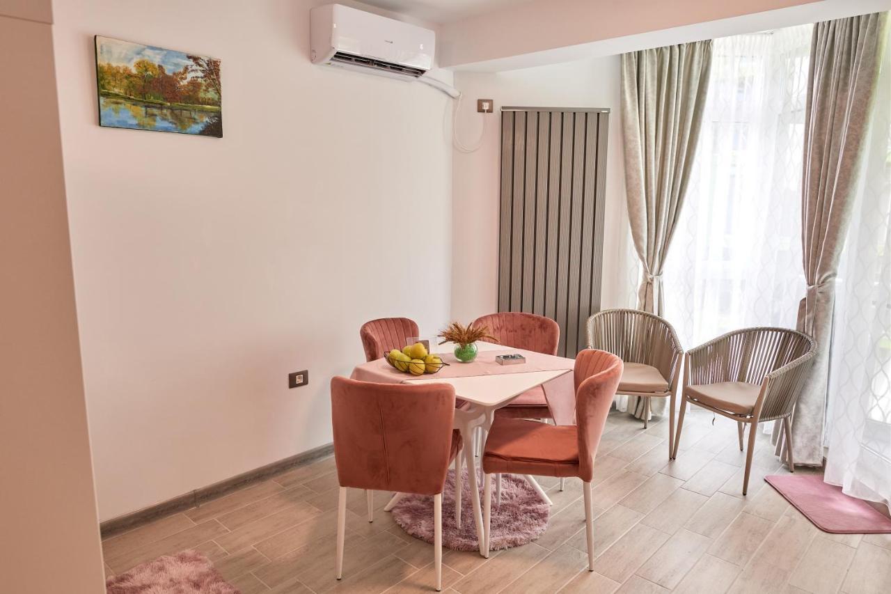 Sun Fantasea Apartment Spa N Pool Beach Resort Неводарі Екстер'єр фото